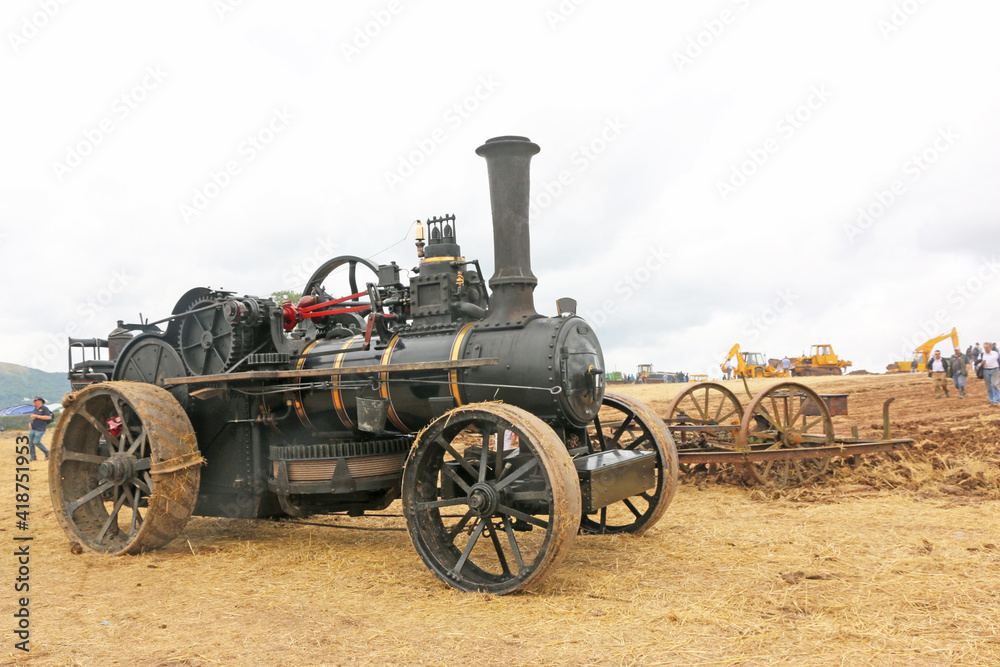 Vintage Steam traction engine
