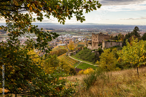 Burg Schauenburg im Herbst photo