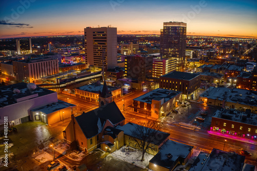Schilderij op canvas Aerial View of Fargo Skyline at Dusk