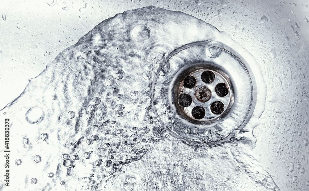 water drain down on stainless steel kitchen sink water drain down on stainless steel kitchen sink