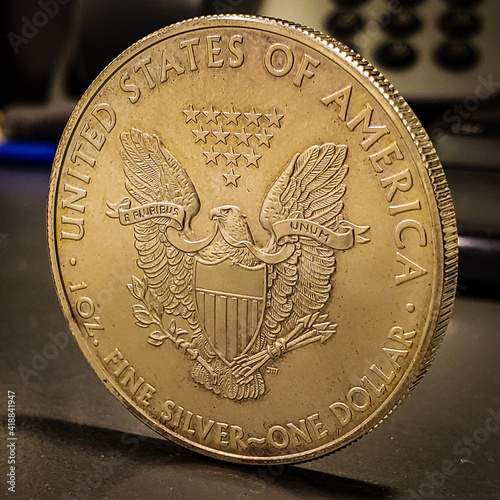 one dollar coin