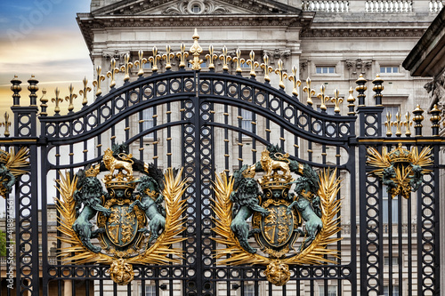 Canvas Print The Buckingham Palace gate