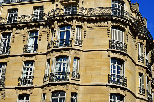 Paris; France - march 31 2019 : Chaussee de la Muette district photo