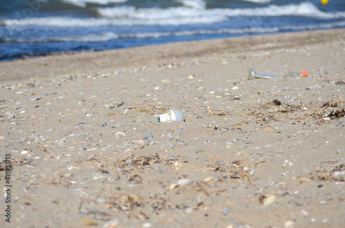 Ocean pollution dumping ecologic bulb
