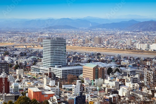Photos 高台から見た　岐阜市の都市景観と建設中の岐阜市役所