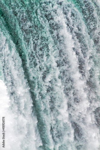 dramatic and spectacular photos of Niagara Falls.