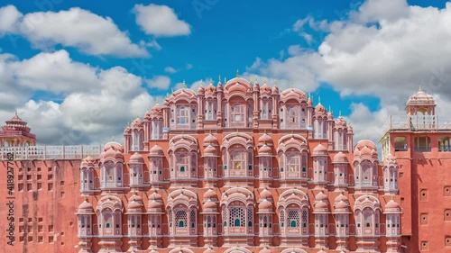 Time lapse of Hawa Mahal palace (Palace of the Winds) in Jaipur, Rajasthan. India. 4k