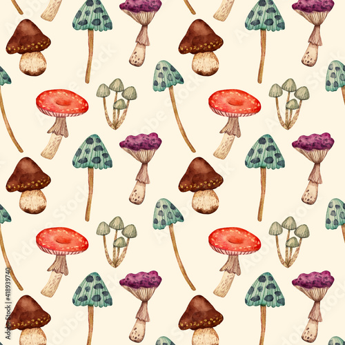 seamless pattern of illustrations mushrooms 