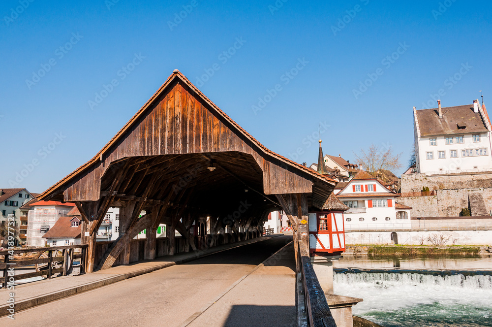 Bremgarten, Altstadt, Reussbrücke, Holzbrücke, Reuss, Fluss, Altstadthäuser, Brückenkapelle, Bollhaus, Reussufer, Aargau, Reusstal, Frühling, Schweiz Bremgarten, Altstadt, Reussbrücke, Holzbrücke, Reuss, Fluss, Altstadthäuser, Brückenkapelle, Bollhaus, Reussufer, Aargau, Reusstal, Frühling, Schweiz