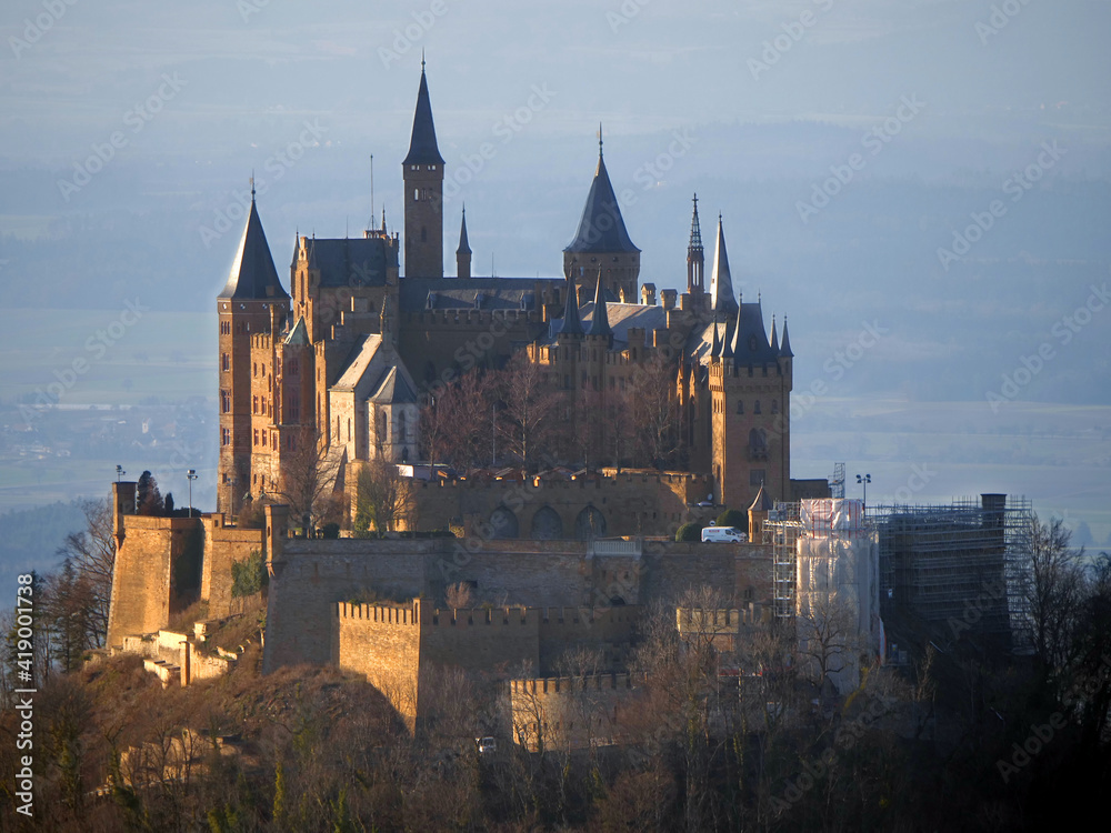 Hechingen, Deutschland: Nahaufnahme der Burg Hohenzollern