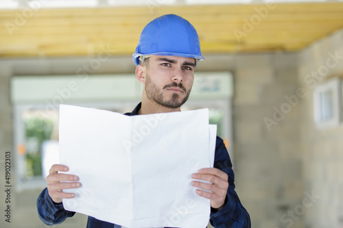 builder man checks the project