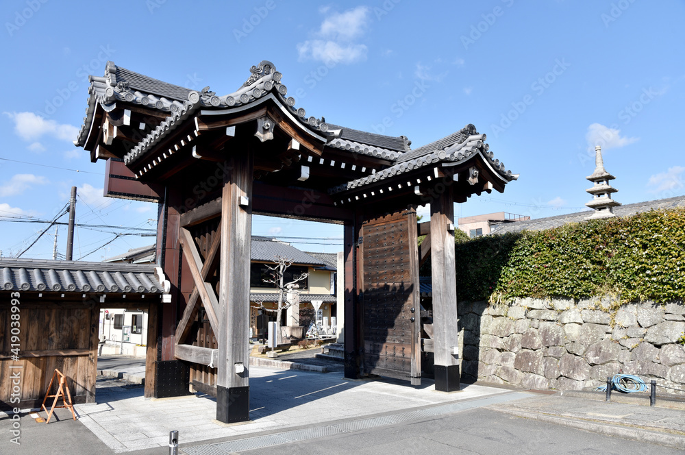 金戒光明寺　高麗門　京都市