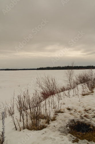 Fototapeta Naklejka Na Ścianę i Meble -  Astotin Lake on a Cloudy Winter Day
