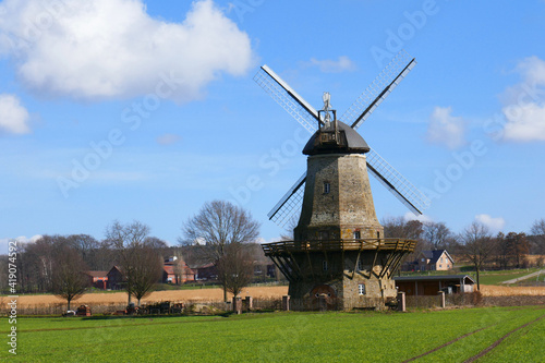 Selings Windmühle in Neuenkirchen photo