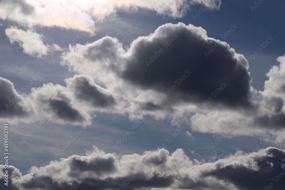 Fototapeta premium Beautiful clouds in the blue sky for background