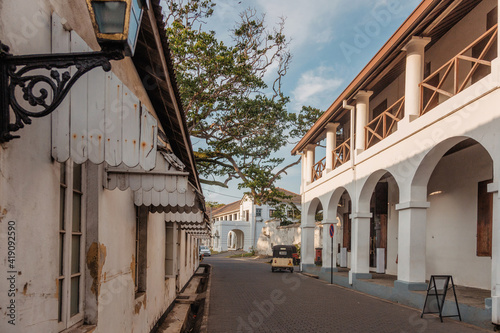 Fototapeta Naklejka Na Ścianę i Meble -  small street with country architecture