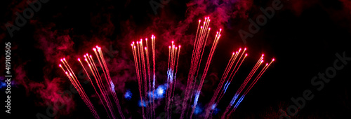 Fotografie, Tablou Explosion of fireworks rockets