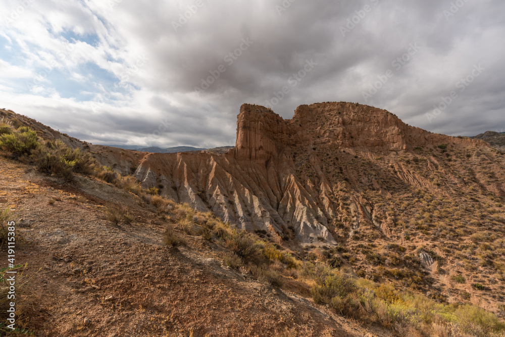 Fototapeta premium mountainous and eroded landscape in southern Spain