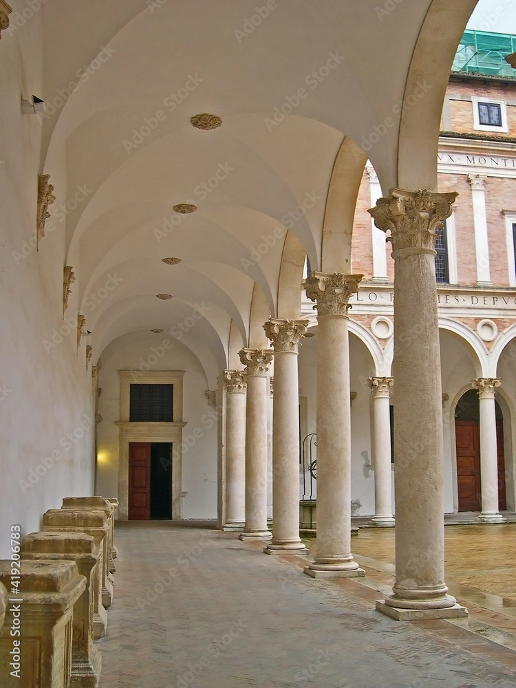 Italy, Marche, Urbino, the Ducal Palace arcaded courtyard. 