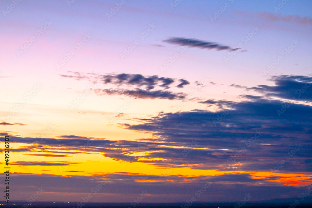 Fototapeta premium moon, night, sky, dark, full, space, lunar, black, planet, astronomy, blue, full moon, eclipse, moonlight, nature, bright, evening, light, luna, crater sunset, moon, moons, sunsets, countryside, cloud