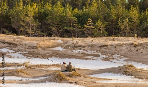 Obraz na płótnie Plaża zima para w salonie