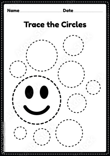Trace the circle worksheet for kindergarten and preschoolers kids for educational activities in a printable illustration
