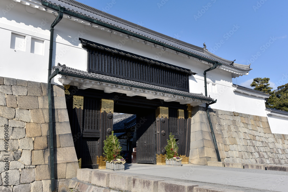 正月の二条城　東大手門の門松　京都市