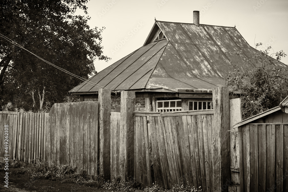 Traditional farmhouse in the countryside. Ukraine, Kharkov region, horizontal frame. Traditional farmhouse in the countryside. Ukraine, Kharkov region, horizontal frame.