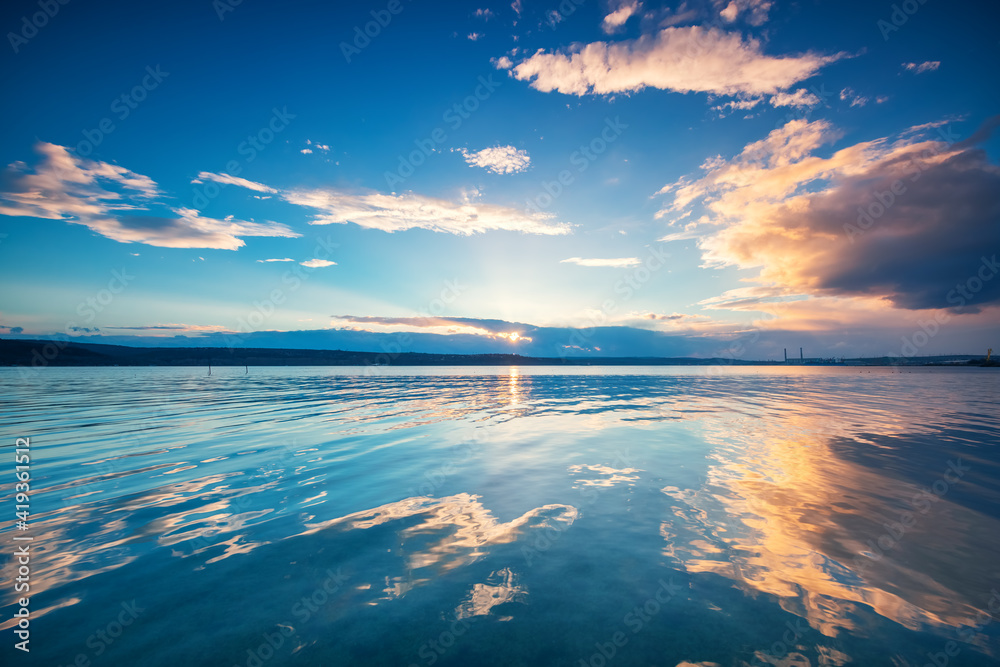 Fototapeta premium Sunset Over the lake