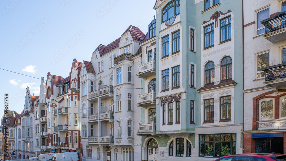Häuserzeile im Jugendstil in Flensburg.