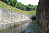 Le tunnel-canal de Saint-Albin, canal souterrain de Scey-sur-Saôned en Haute-Saône, France