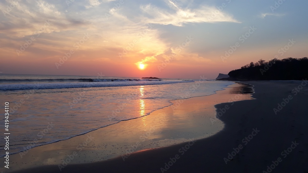 Fototapeta premium Sunset at Popoyo
