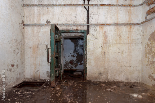 Abandoned Cold War shelter © Arkadiusz