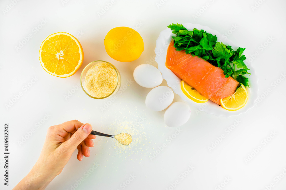 Jelly, gelatin powder and eggs are the main foods containing collagen