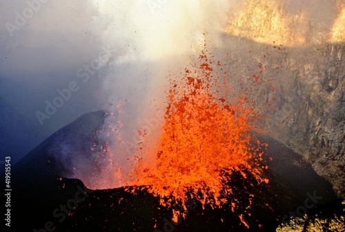 L'Etna en éruption, Sicile, Italie