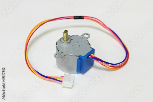 Unipolar stepper motor for hibbies diy projects