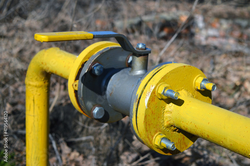 Low pressure gas pipeline shut-off valve.