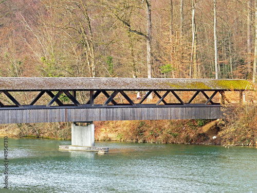 Hermetschwil wooden footbridge over the Reuss river (Holzfussgängerbrücke Hermetschwil über den Fluss Reuss) - Switzerland (Schweiz) photo