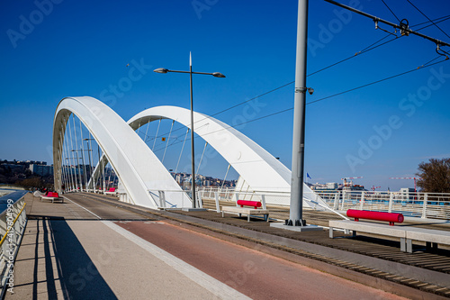 Le Pont Raymond Barre à Lyon photo