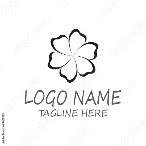 Beauty plumeria icon flowers design illustration Template