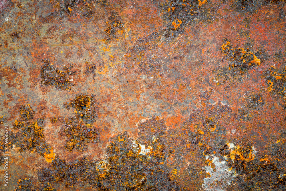 Makroaufnahme einer Korrodierenden Metallplatte Makroaufnahme einer Korrodierenden Metallplatte