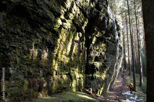 Unterwegs im felsigen und romatischen Marderbachtal bei Tambach Dietharz im Thüringer Wald photo