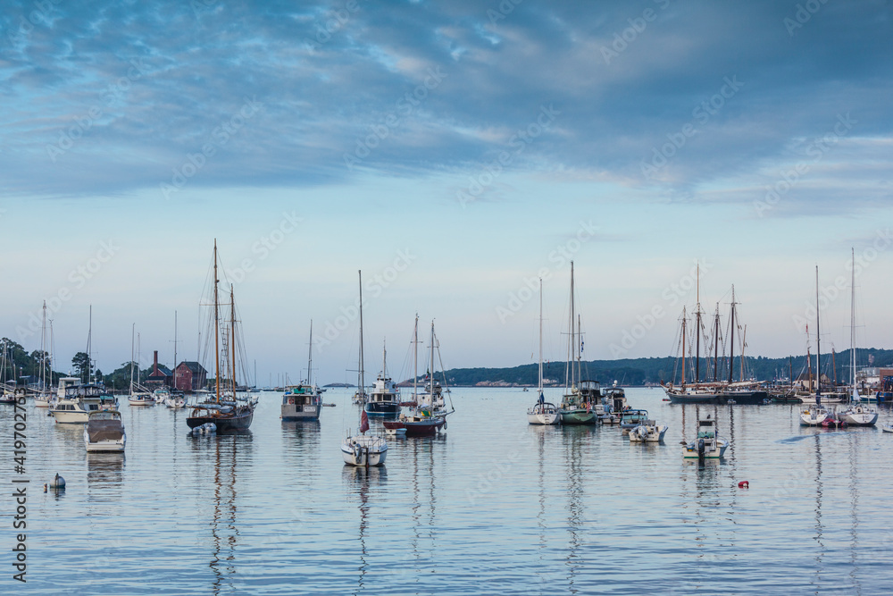 USA, Massachusetts, Cape Ann, Gloucester. Gloucester Harbor at dawn.