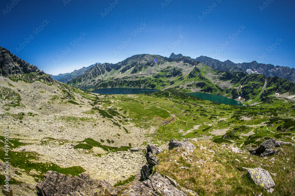 Tatry Wysokie, droga z Doliny Pięciu Stawów na Świnicę