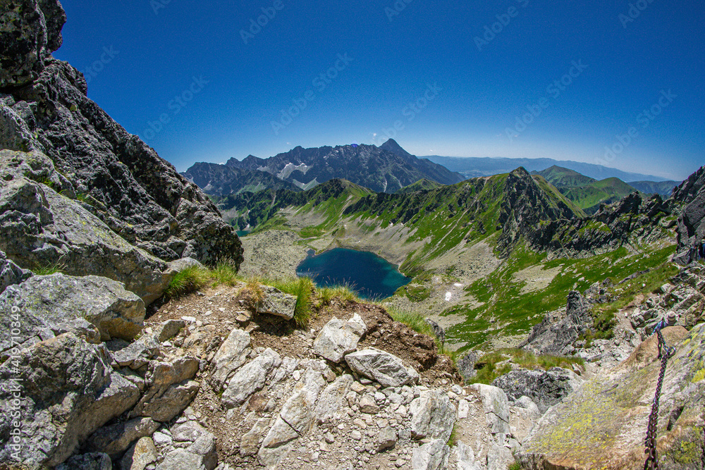 Tatry Wysokie, droga z Doliny Pięciu Stawów na Świnicę
