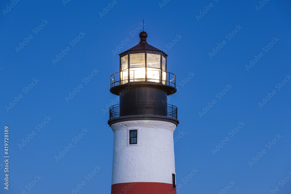 USA, Massachusetts, Nantucket Island. Sankaty, Sankaty Head Lighthouse at dawn.