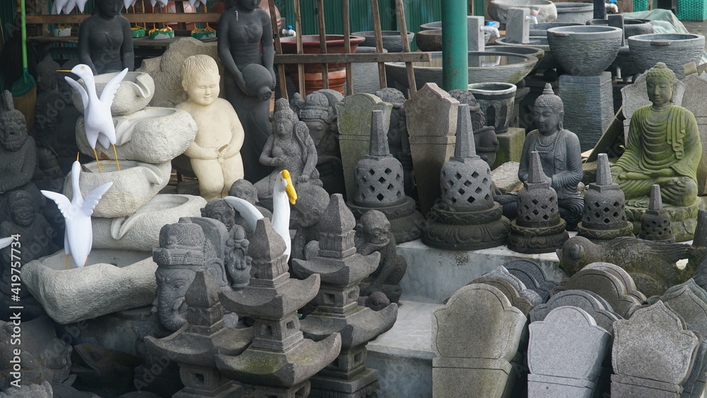 Beyond the Stones: Unearthing the Soulful Borobudur Temple Local Crafts