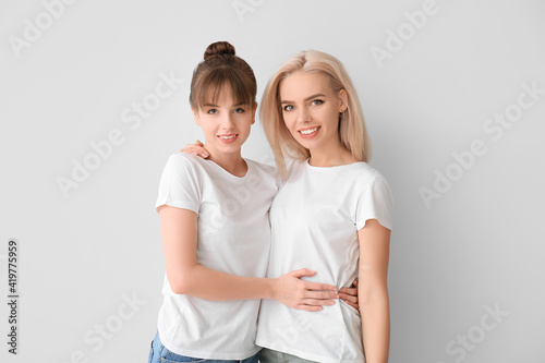 Young lesbian couple on gre...
