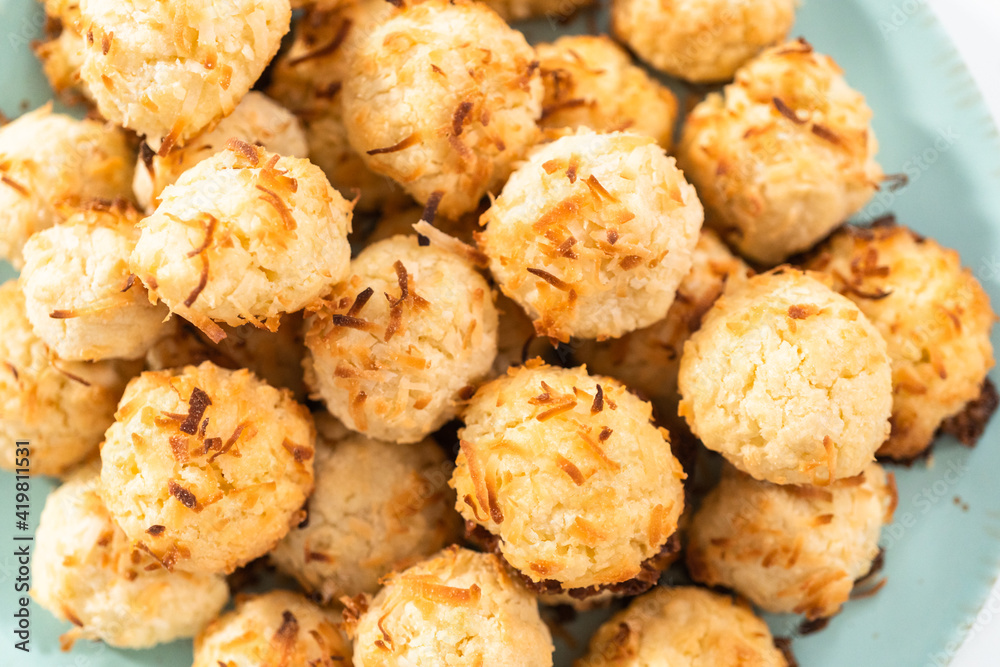 Coconut cookies Coconut cookies