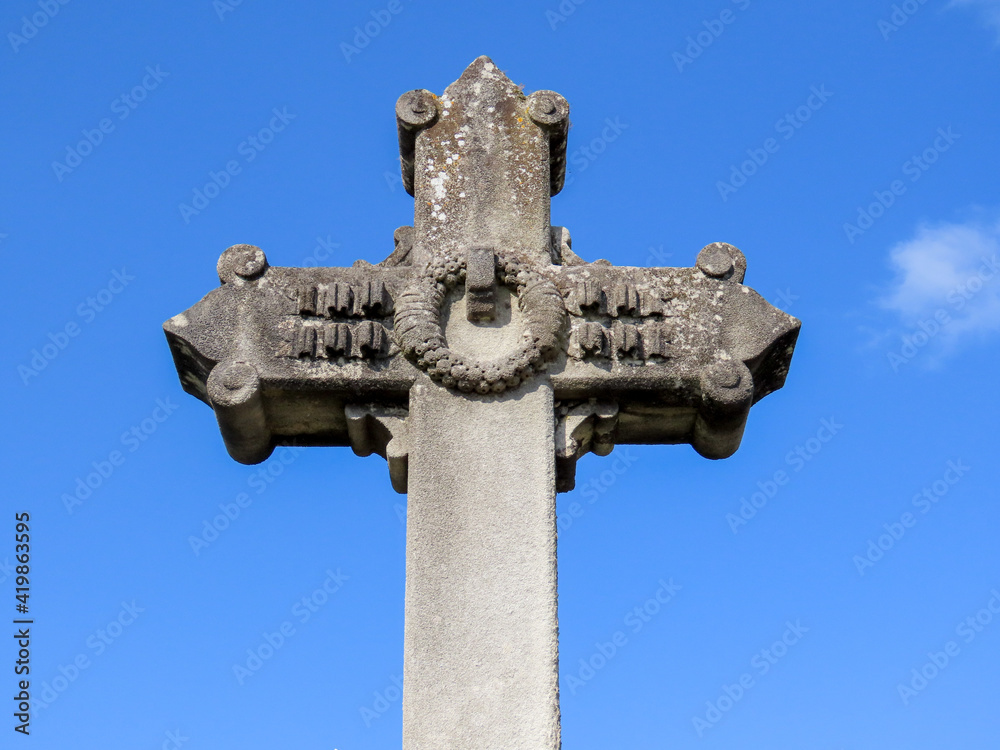 Croix du cimetière de la Chartreuse à Bordeaux, Gironde